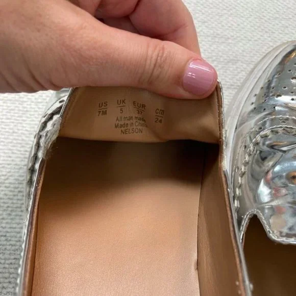 FRANCO SARTO Nelson Silver Slip on Loafer Sneakers. Size 7 - Picture 5 of 6